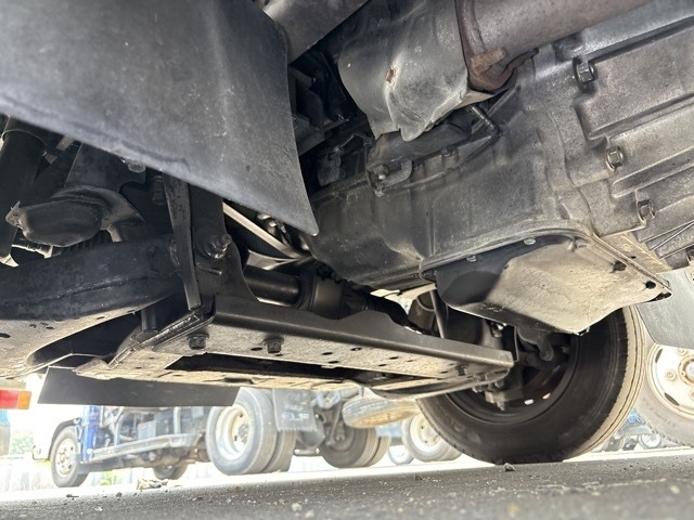 Nissan ATLAS 2014 8189758-11