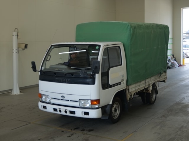 Nissan ATLAS 1993 8189759-0