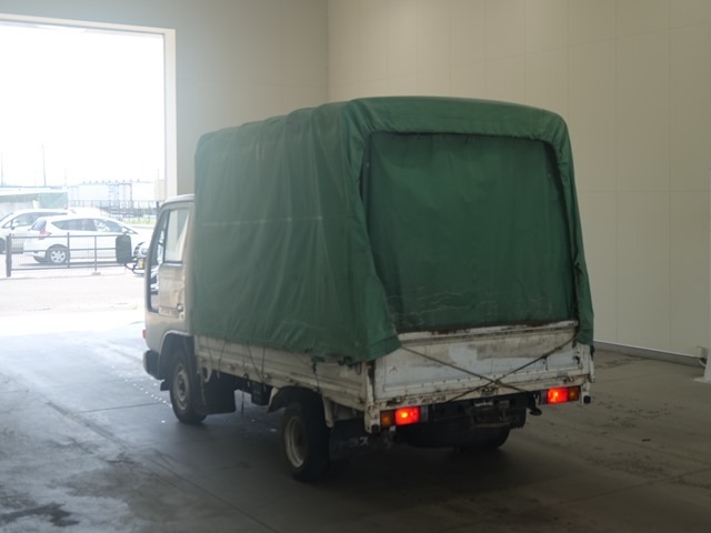 Nissan ATLAS 1993 8189759-1