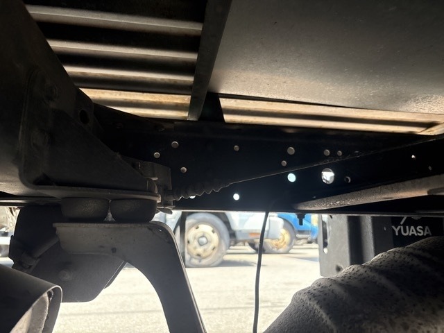 Nissan ATLAS 1993 8189759-13