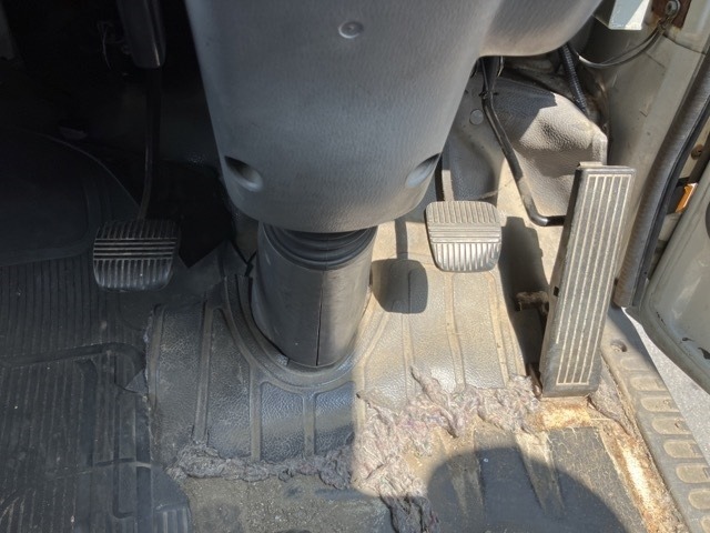 Nissan ATLAS 1993 8189759-4