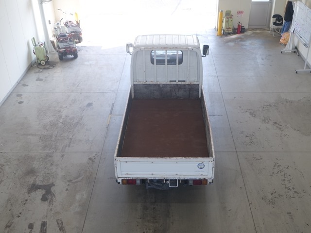 Nissan ATLAS 1995 8189762-3