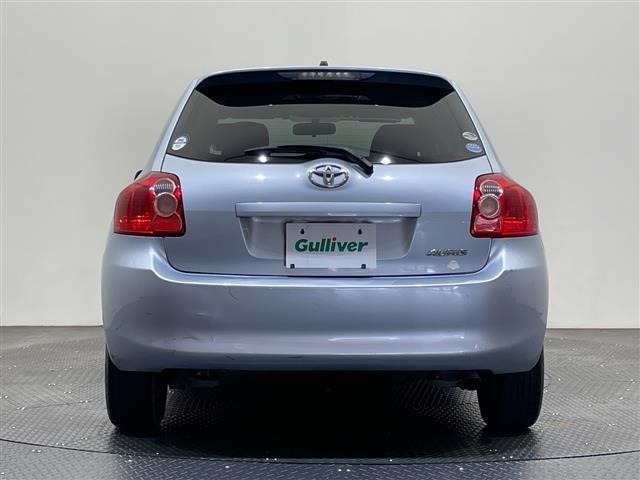 Toyota AURIS 2007 8191237-7
