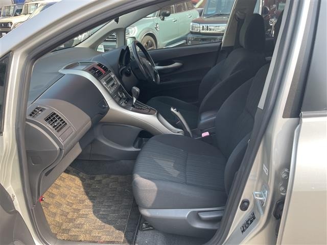 Toyota AURIS 2008 8191238-12