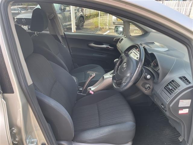 Toyota AURIS 2008 8191238-2