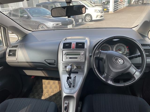 Toyota AURIS 2008 8191238-4