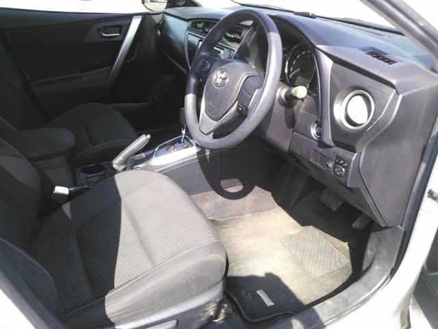 Toyota AURIS 2014 8191240-3