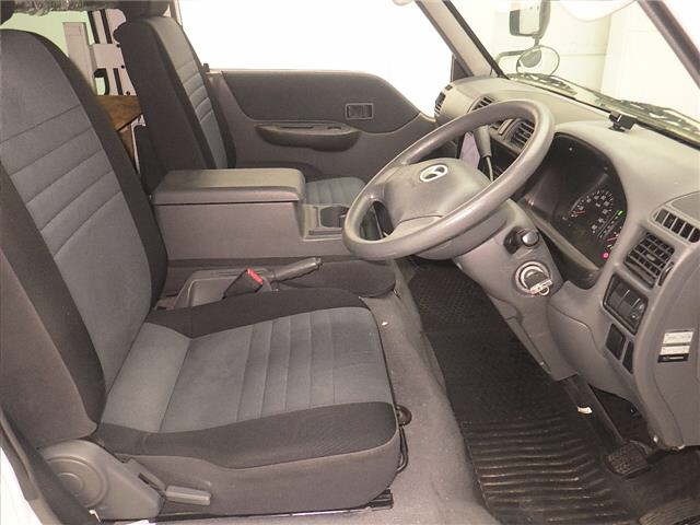 Mazda BONGO VAN 2017 8182413-5
