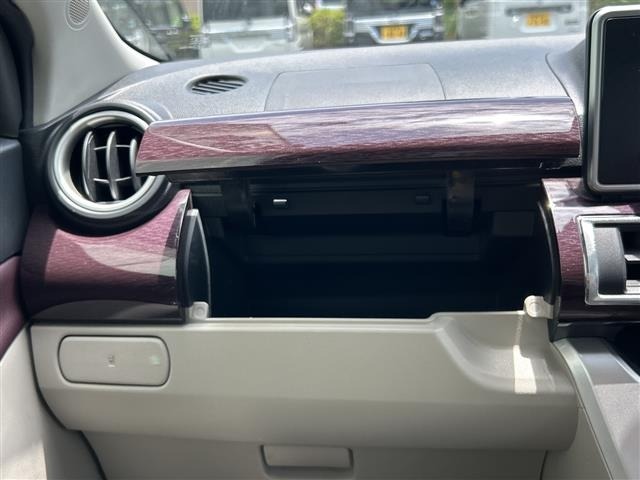 Daihatsu CAST 2020 8192834-4