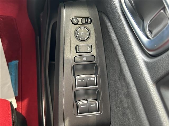 Honda CIVIC 2025 8192298-10