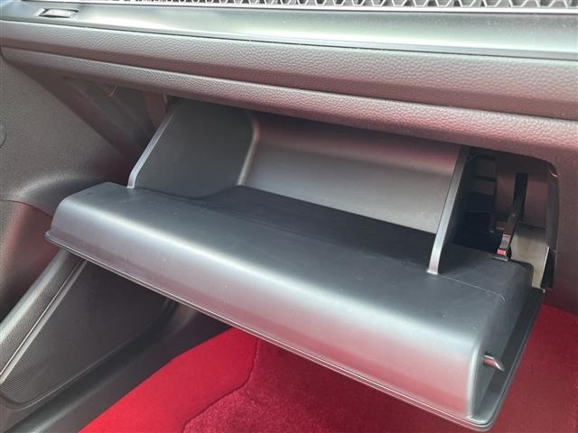 Honda CIVIC 2025 8192300-2