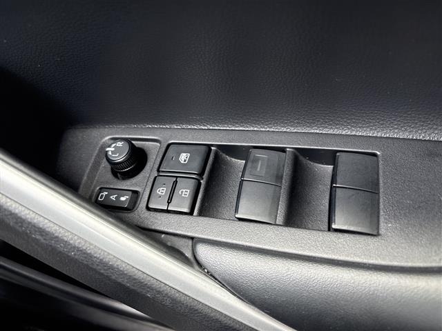 Toyota COROLLA CROSS 2024 8190748-22