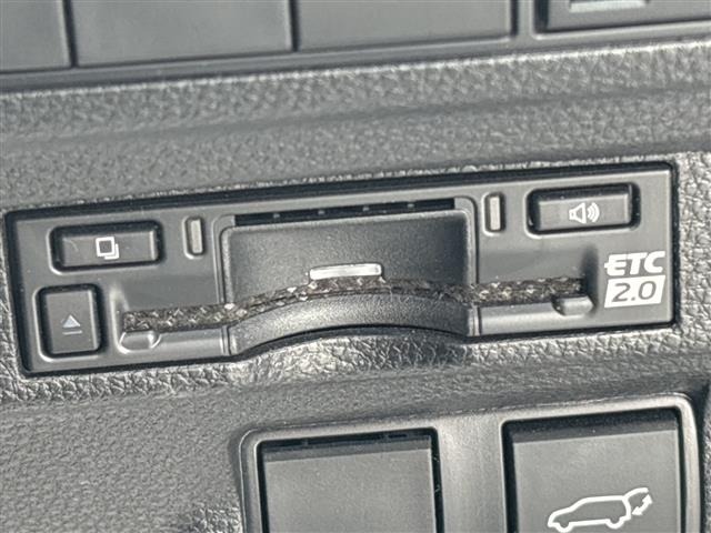 Toyota COROLLA CROSS 2024 8190748-8