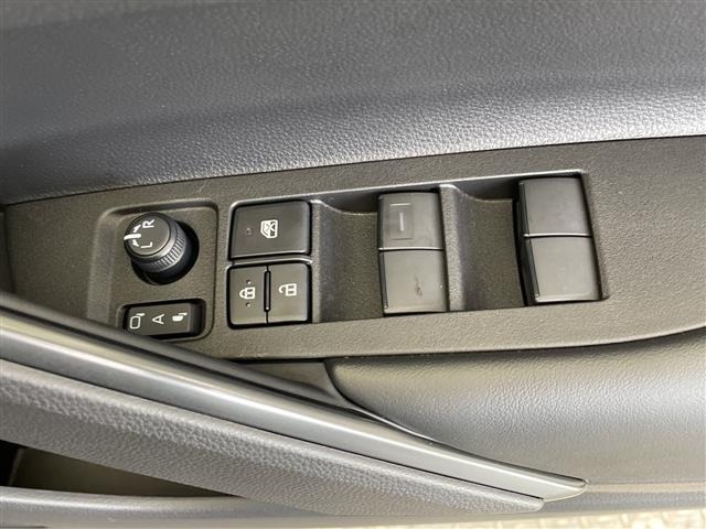 Toyota COROLLA CROSS 2026 8190751-2
