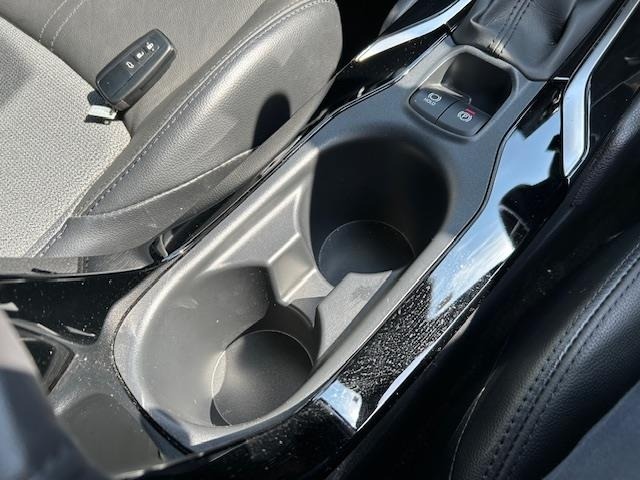 Toyota COROLLA CROSS 2021 8190773-9