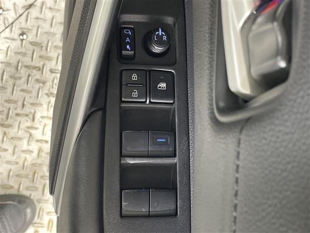 Toyota COROLLA CROSS 2021 8190810-6