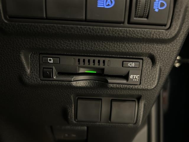 Toyota COROLLA CROSS 2023 8190820-17