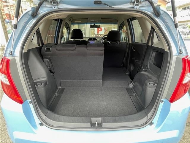 Honda FIT 2013 8190705-2