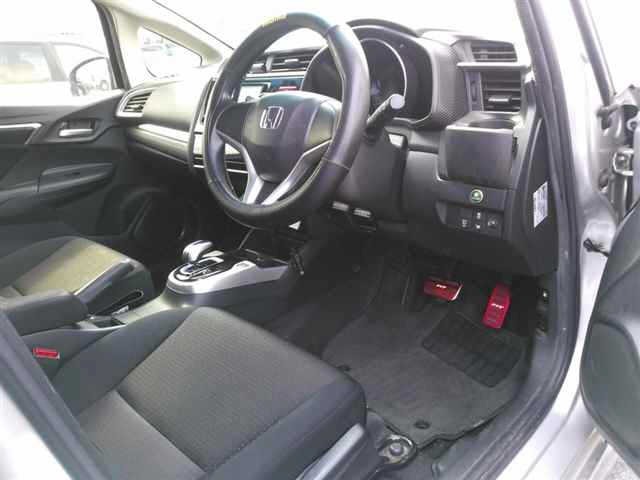 Honda FIT 2016 8190762-3