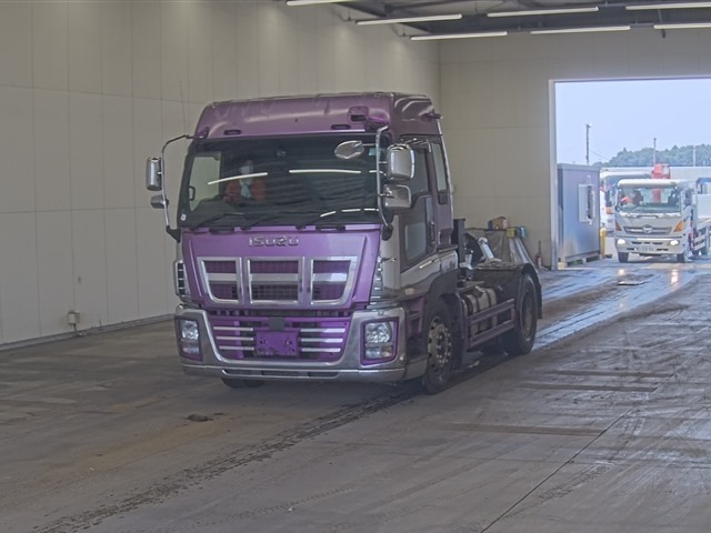 Isuzu GIGA 2012 8179149-0