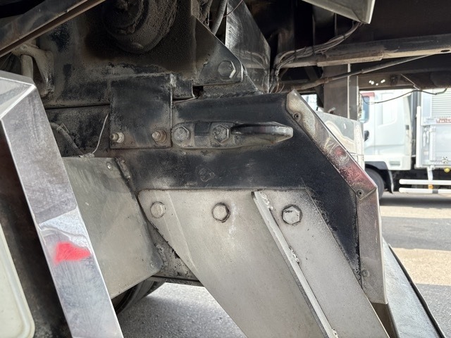 Isuzu GIGA 2003 8179168-12