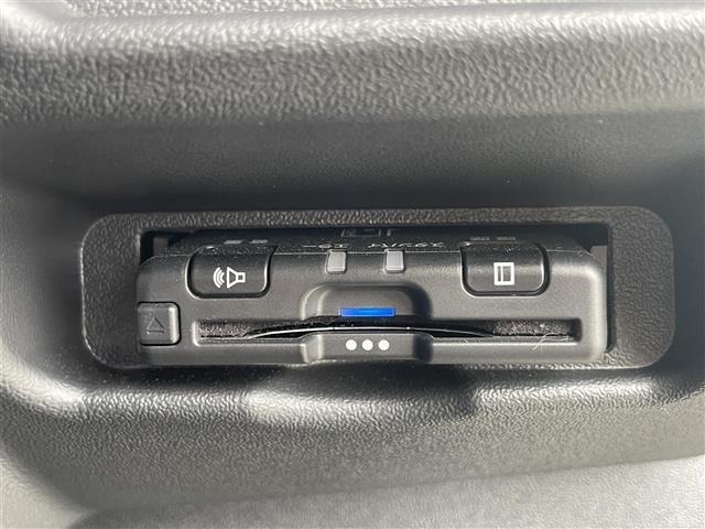 Toyota HIACE VAN 2022 8188131-1