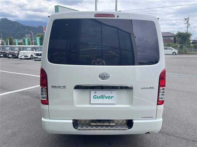 Toyota HIACE VAN 2022 8188131-12