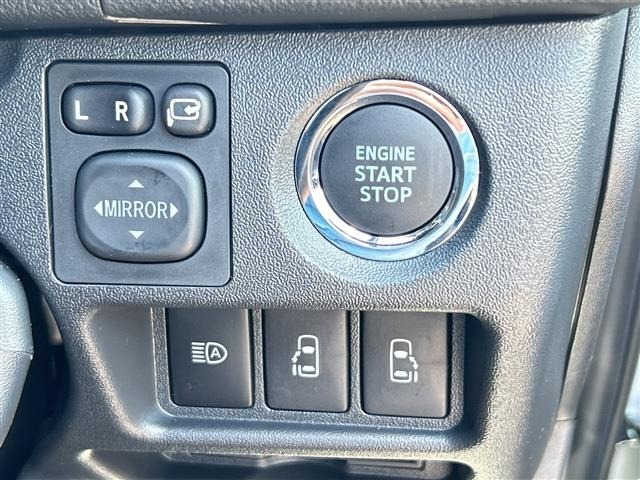 Toyota HIACE VAN 2026 8188132-10