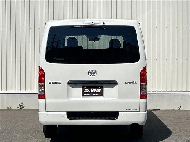 Toyota HIACE VAN 2026 8188132-19
