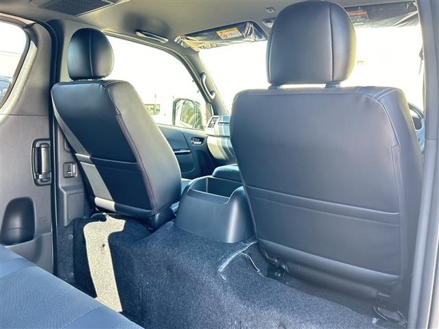 Toyota HIACE VAN 2026 8188132-2