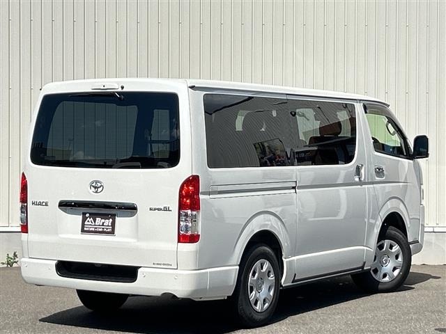Toyota HIACE VAN 2026 8188132-21