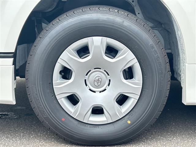 Toyota HIACE VAN 2025 8188133-16