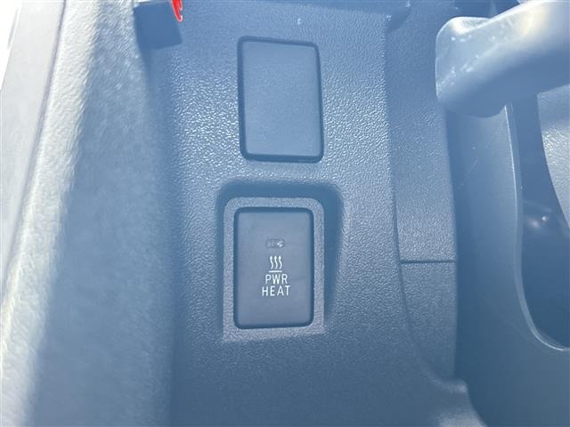 Toyota HIACE VAN 2025 8188133-2