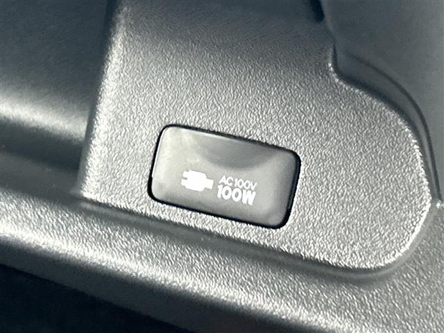 Toyota HIACE VAN 2025 8188133-22