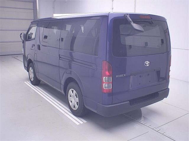 Toyota HIACE VAN 2021 8188495-1