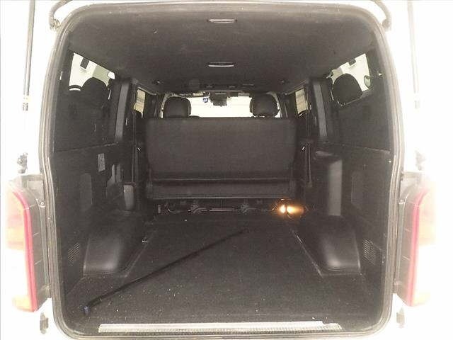Toyota HIACE VAN 2021 8188497-7