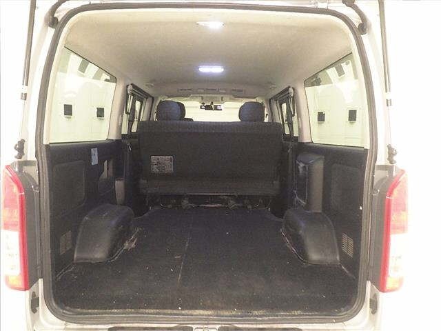 Toyota HIACE VAN 2014 8188515-7