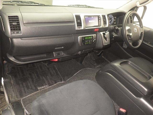 Toyota HIACE VAN 2021 8188525-4