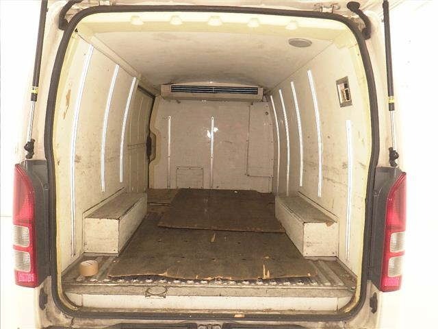 Toyota HIACE VAN 2013 8188526-7