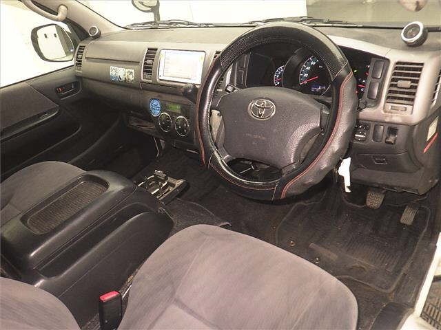 Toyota HIACE VAN 2011 8188537-3