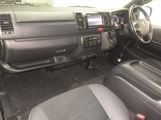 Toyota HIACE VAN 2019 8188538-4