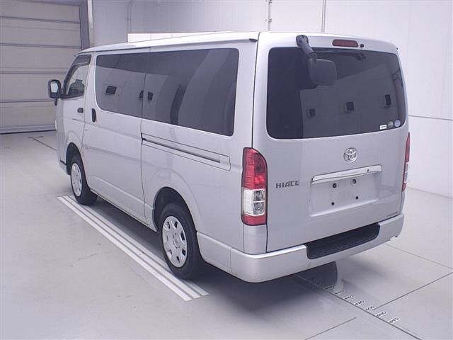 Toyota HIACE VAN 2020 8188539-1