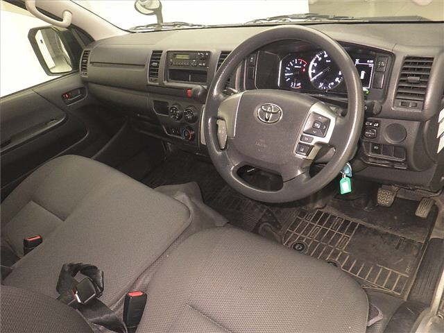 Toyota HIACE VAN 2020 8188539-3
