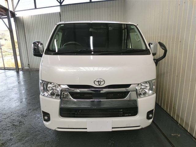 Toyota HIACE VAN 2022 8188656-12