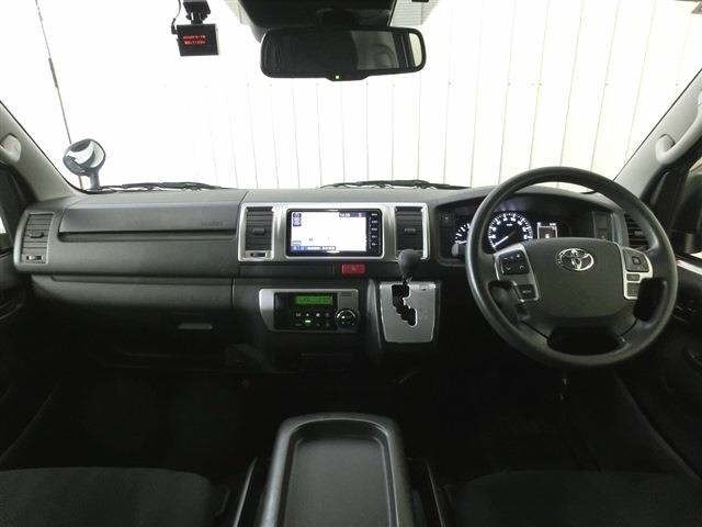 Toyota HIACE VAN 2022 8188656-5