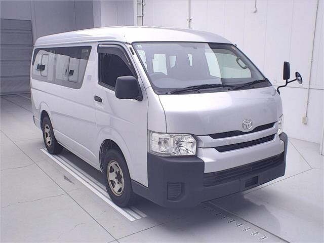 Toyota HIACE WAGON 2015 8190161-0