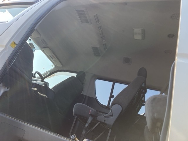 Toyota HIACE WAGON 2011 8190169-10