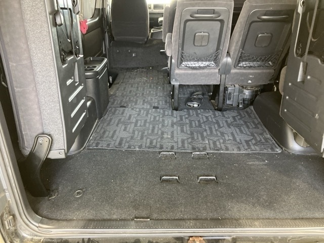 Toyota HIACE WAGON 2011 8190170-12