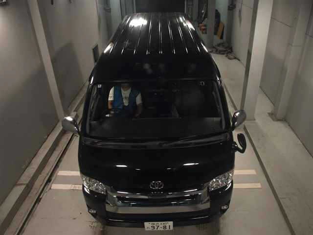 Toyota HIACE WAGON 2018 8190171-6