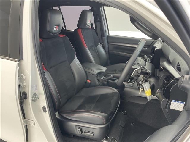 Toyota HILUX 2023 8191186-2
